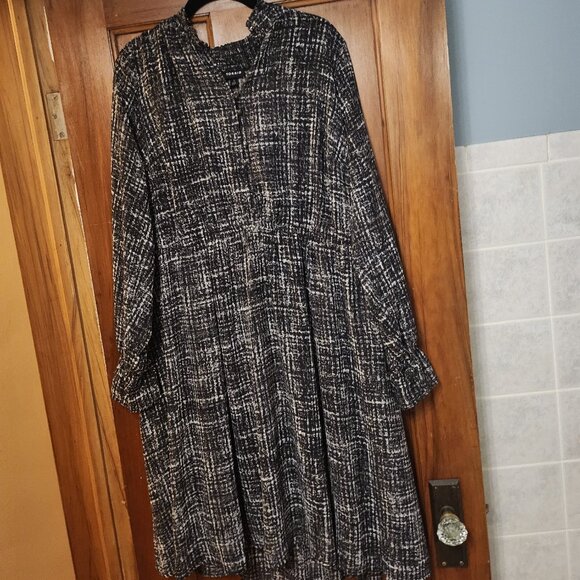 Torrid plaid Mini Chiffon Mock Neck Dress sz 2 - Picture 3 of 5